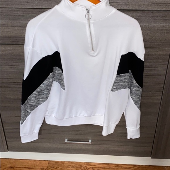 quarter zip - Picture 2 of 3